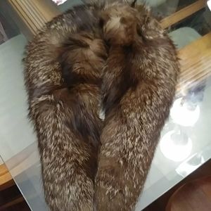 Natural Fox fur collar